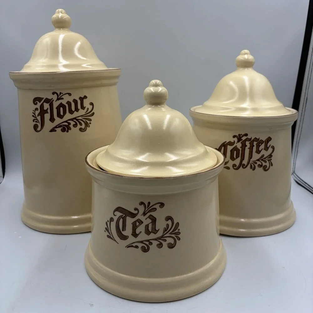 Vtg Pfaltzgraff Village Canister 6 Piece Set Castle Stamp Flour Tea Coffee USA